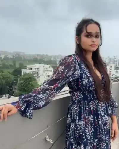 Phek Escorts